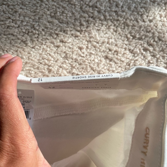 AE Next Level Curvy High-Waisted Denim Short - Cream/White - Picture 6 of 7